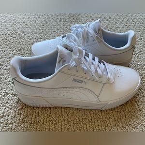 Puma Carina White Women’s Sneaker Size 10